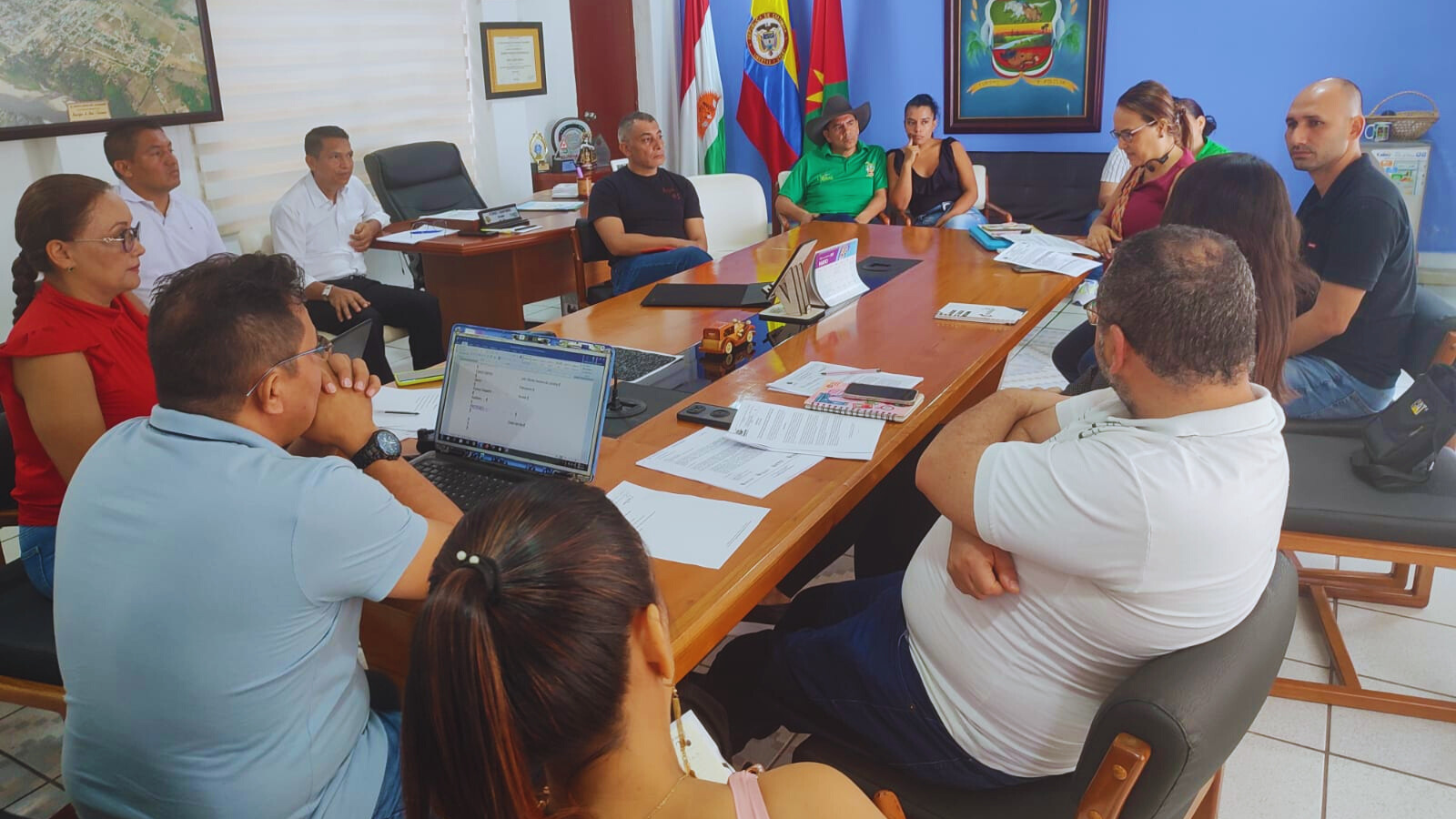 Acuerdos laborales sindicales Asoméritos Casanare con la Alcaldía Municipal de Maní